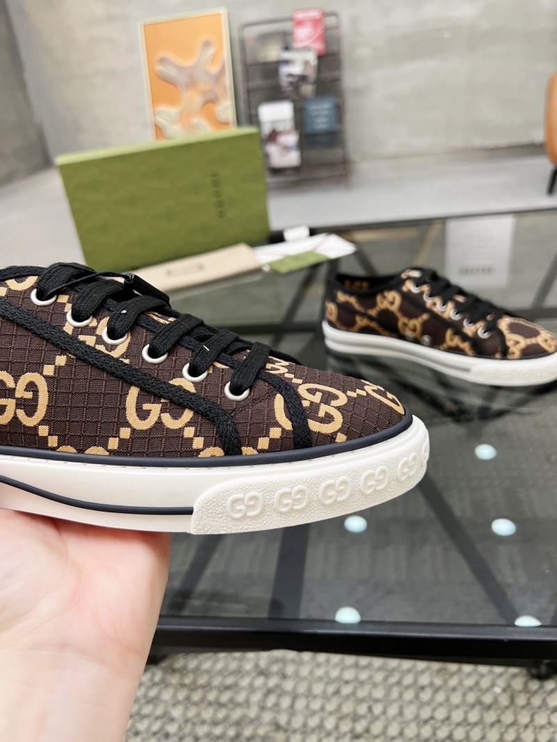 Gucci Casual Shoes